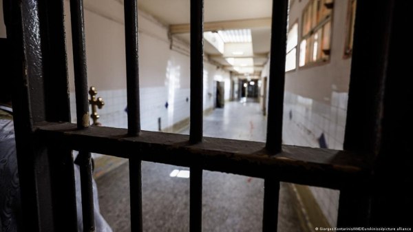 Γυναίκες στη φυλακή λόγω φτώχειας