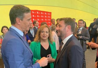 Σάντσεθ σε Ανδρουλάκη: Το ΠΑΣΟΚ κόμμα που μπορεί να κάνει τη διαφορά – Χρειαζόμαστε προοδευτικά κόμματα στην κυβέρνηση