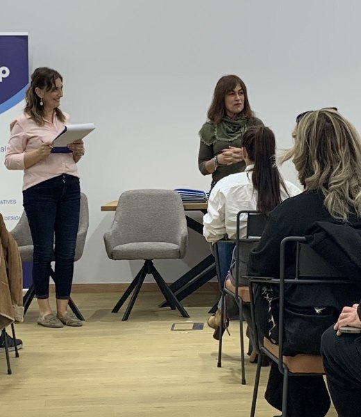 Ξεκίνησε η πρώτη Σχολή Γονέων από τον Δήμο Πειραιά και το Κέντρο Μέριμνας Οικογένειας και Παιδιού