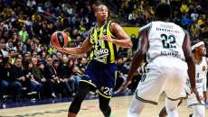 Ο Ντέβον Χολ μένει ελεύθερος και έχει τη Euroleague στα… πόδια του: Η Φενέρμπαχτσε και το συμβόλαιο που ψάχνει
