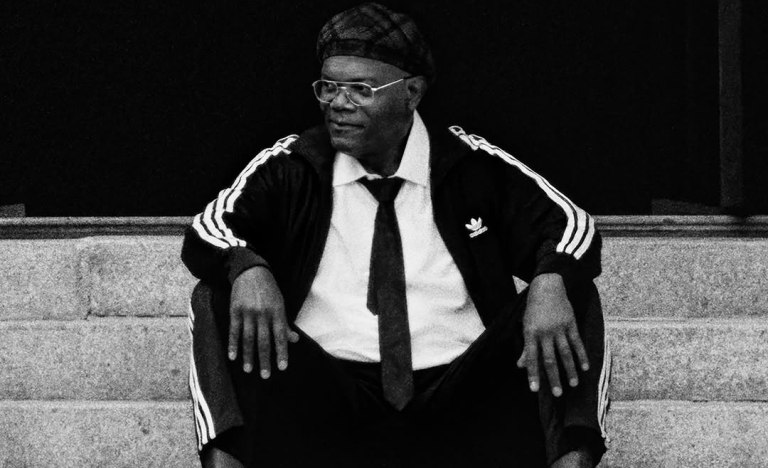 Ο Σάμιουελ Λ. Τζάκσον ψάχνει τα Adidas παπούτσια του σε μια νέα καμπάνια – Μήπως του τα έκλεψε η Κένταλ Τζένερ;