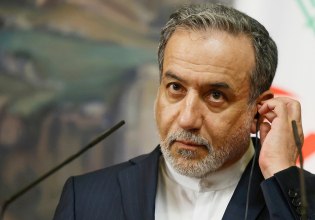 ΥΠΕΞ Ιράν: Η Τεχεράνη δεν θέτει «κανένα όριο» στο δικαίωμά της να αμυνθεί