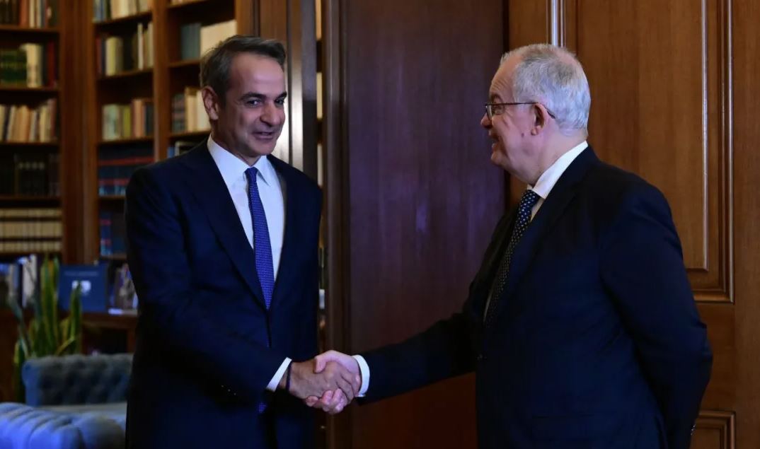 Επικοινωνία Μητσοτάκη με Τασούλα για τις εξελίξεις στη Μέση Ανατολή