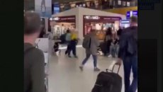 «Ελευθέριος Βενιζέλος»: Δύο άνδρες πιάστηκαν στα χέρια στον χώρο αναμονής [βίντεο]