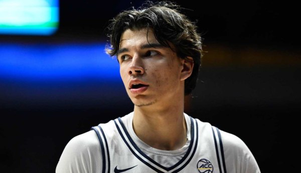 Πρώην NBAers αποθεώνουν τον γιο του Στογιάκοβιτς (vids)