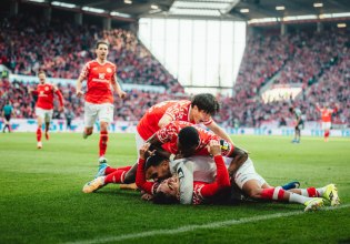 Μάιντς-Αϊντραχτ Φρανκφούρτης 2-1: Νίκη-ανάσα με γκολ στο 89’ οι γηπεδούχοι