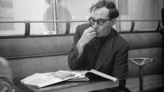 Ο Γκοντάρ και ο πόλεμος – Τα μέτωπα του 20ού αιώνα πυροδότησαν μια επανάσταση στον κινηματογράφο