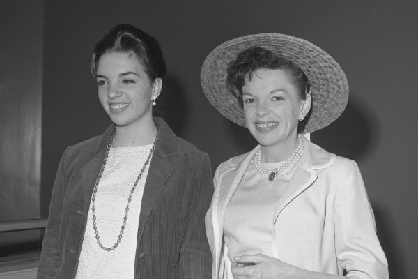 «Φρικτή αλλά αστεία» – Μια αποκάλυψη της Λάιζα Μινέλι για τη μητέρα της, Τζούντι Γκάρλαντ