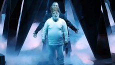 «Ο νεότερος εαυτός μου υπήρξε κάθαρμα» – Ο «Αυθαίρετος» Χρήστος Βαλαβανίδης μέσα από τα δικά του λόγια