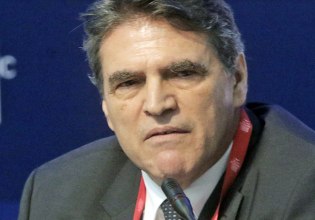 Στο Alithia Forum της κυβέρνησης η δημοσκοπική Marc που ελέγχεται για εικονικά τιμολόγια αξίας χιλιάδων ευρώ