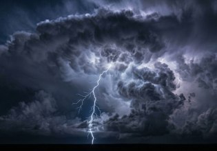 Σημαντική επιδείνωση του καιρού την Πρωταπριλιά: Έρχεται ισχυρό βαρομετρικό χαμηλό