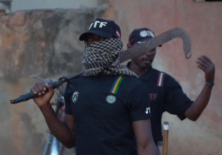 Τουλάχιστον 18 νεκροί καθώς ληστές επιτίθενται στην κοινότητα της Κατσίνα στη Νιγηρία