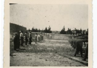 Αυτές είναι οι φωτογραφίες της εκτέλεσης στην Καισαριανή – Τα ιστορικά ντοκουμέντα