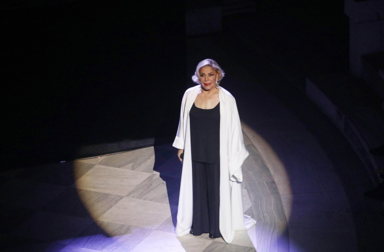 Μαρινέλλα: Η τελευταία συγκλονιστική ερμηνεία της στο Ηρώδειο – Δεν πρόλαβε να την ολοκληρώσει