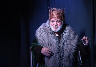 Θλίψη στον καλλιτεχνικό κόσμο: Πέθανε ο σπουδαίος ηθοποιός Χρήστος Βαλαβανίδης