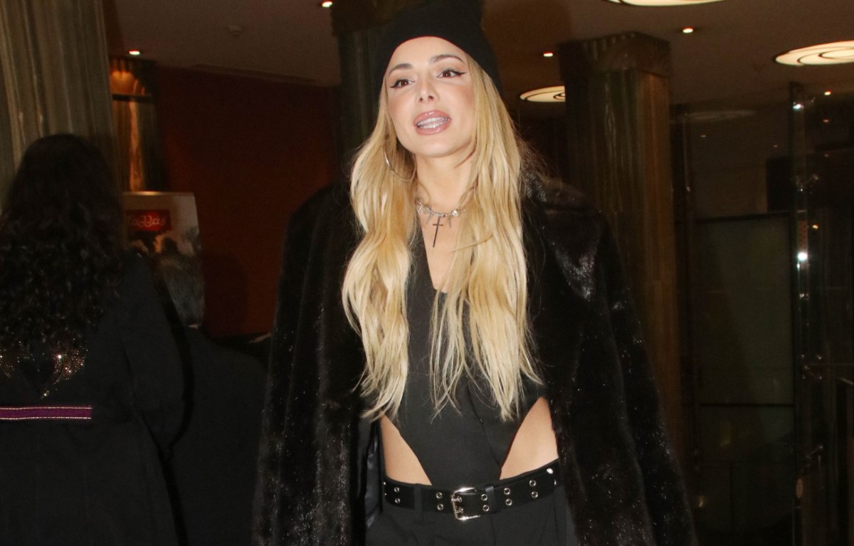 Ζόζεφιν για Νίνο: «Πήρα το πρώτο αεροπλάνο και πήγα στο νησί του»