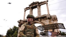 25η Μαρτίου: Ολοκληρώθηκε η μεγάλη στρατιωτική παρέλαση για την εθνική επέτειο – Δείτε βίντεο και φωτογραφίες