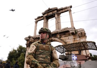 Δείτε live τη μεγάλη στρατιωτική παρέλαση για την εθνική επέτειο της 25ης Μαρτίου