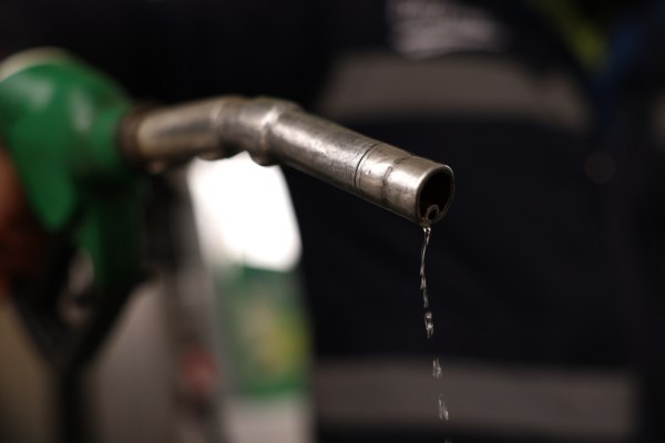 Μέτρα στήριξης: Fuel Pass και επιδότηση ντίζελ με το σταγονόμετρο – Τι ανακοίνωσε η κυβέρνηση