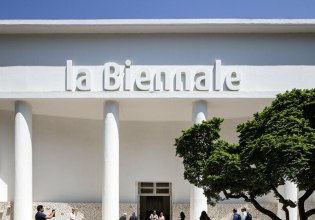 Μπιενάλε: Η EE δεν θέλει τη Ρωσία και οι καλλιτέχνες το Ισραήλ