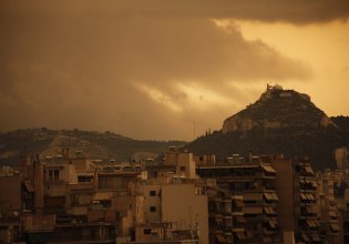 Λασποβροχές και βοριάδες στην Αττική – Ισχυρές βροχοπτώσεις σε όλη τη χώρα