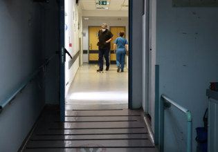 ΕΣΥ: Καμπανάκι από την ΕΙΝΑΠ – Στα όρια οι ειδικευόμενοι γιατροί