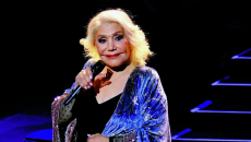 Μαρινέλλα: Την Τρίτη η κηδεία της μεγάλης τραγουδίστριας στη Μητρόπολη Αθηνών – Σε λαϊκό προσκύνημα η σορός της