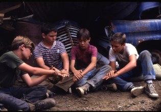 Ο Κόρεϊ Φέλντμαν δεν προσκλήθηκε για να συμμετάσχει στο αφιέρωμα του Ρομπ Ράινερ στα Όσκαρ