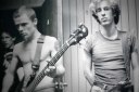 Οι Red Hot Chili Peppers ανοίγουν την καρδιά τους για τον Hillel Slovak