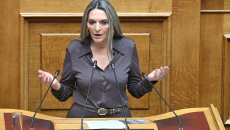 Νέα Αριστερά: Η Πέτη Πέρκα αναλαμβάνει πρόεδρος της Κοινοβουλευτικής Ομάδας μετά την παραίτηση Χαρίτση