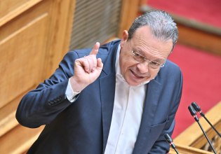 Φάμελλος: Ο Μητσοτάκης κυβερνά για τα υπερκέρδη και τους φίλους της κυβέρνησης