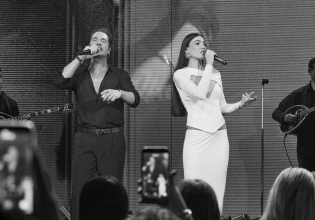 Ήβη Αδάμου: Το δημόσιο «ευχαριστώ» στον Νίκο Οικονομόπουλο μετά την επιτυχημένη συνεργασία τους