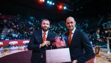 Ποιος θα καθίσει στον πάγκο της Μονακό για το ματς με τον Ολυμπιακό