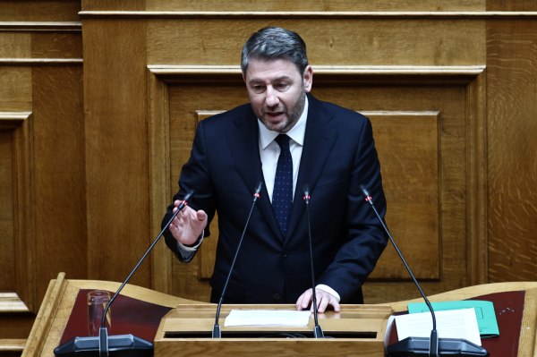 Προ ημερησίας συζήτηση άμεσα ζητά ο Ανδρουλάκης – Ο Μητσοτάκης οφείλει να λογοδοτήσει για το παρακράτος που έστησε