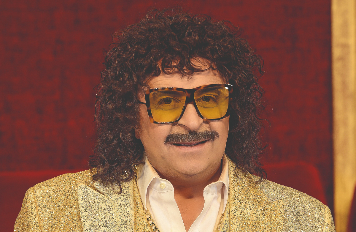 Το «Markos by Night» σταθερά στην κορυφή της τηλεθέασης με την παράσταση «Πράκτωρ 00Λεφτά»