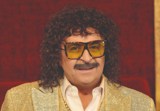 Το «Markos by Night» σταθερά στην κορυφή της τηλεθέασης με την παράσταση «Πράκτωρ 00Λεφτά»