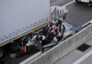 Εγνατία Οδός: «Πήγε στη δουλειά και δεν γυρνάει σπίτι» – Θρήνος για τον υπάλληλο που σκοτώθηκε στο τροχαίο