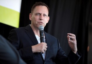 O μεγιστάνας Πίτερ Τιλ οργάνωσε συνέδριο για τον Αντίχριστο – Το Βατικανό σταυροκοπιέται