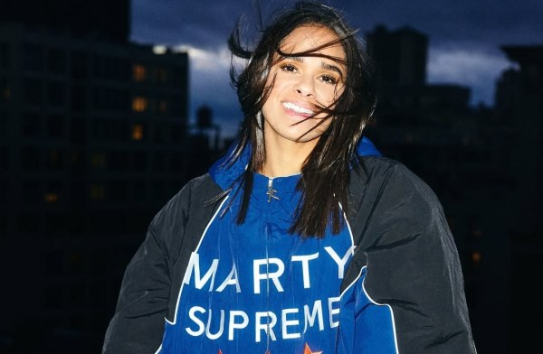 Μίστι Κόπλαντ: H πρίμα μπαλαρίνα στην αντεπίθεση – «Ο Τιμοτέ Σαλαμέ μου ζήτησε να διαφημίσω το Marty Supreme»