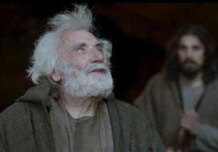 Οι Αθώοι: Η καθηλωτική εμφάνιση του Χρήστου Καλαβρούζου ως Ερημίτη