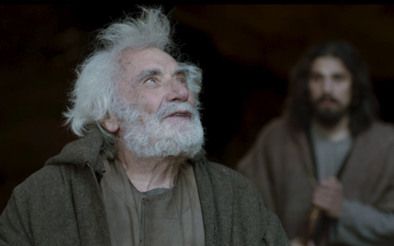 Οι Αθώοι: Η καθηλωτική εμφάνιση του Χρήστου Καλαβρούζου ως Ερημίτη