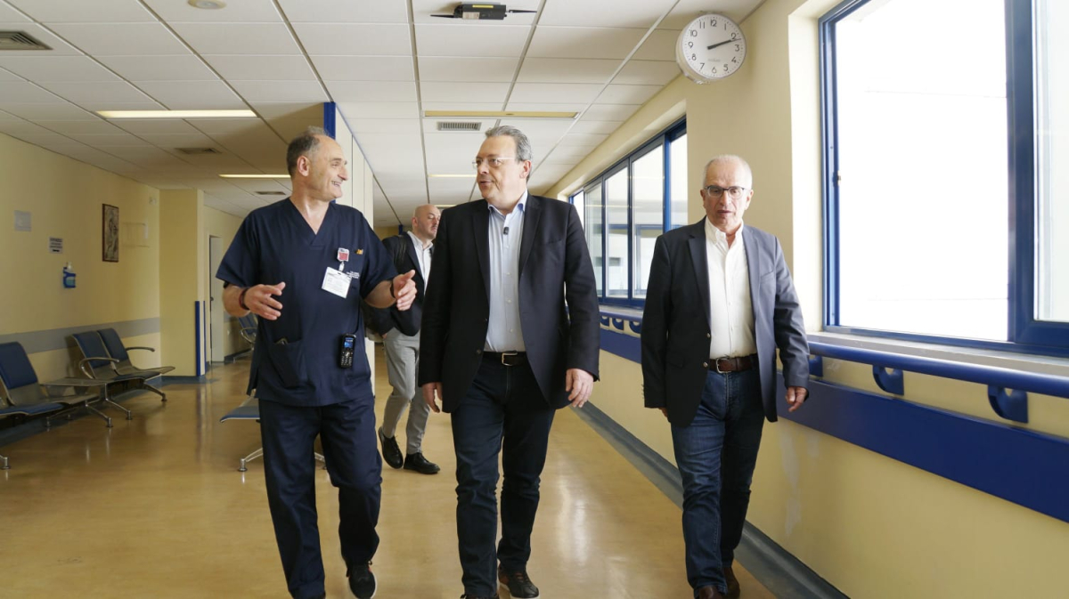 Φάμελλος: Να φύγει σύντομα η κυβέρνηση της διαφθοράς, για να έχουν οι πολίτες την Υγεία τους