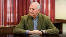 Δημήτρης Γόντικας στο in: Οι φωτογραφίες των 200 της Καισαριανής αποδεικνύουν πως το ΚΚΕ είναι κόμμα που γεννά τέτοιους ήρωες