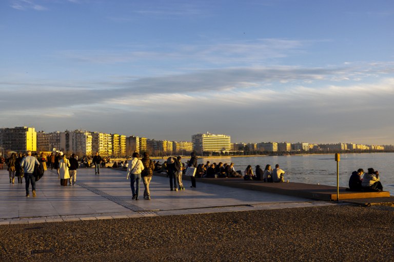 Δεύτερος θερμότερος ο φετινός χειμώνας – Τα στοιχεία του meteo με τις μέσες τιμές από το 1960