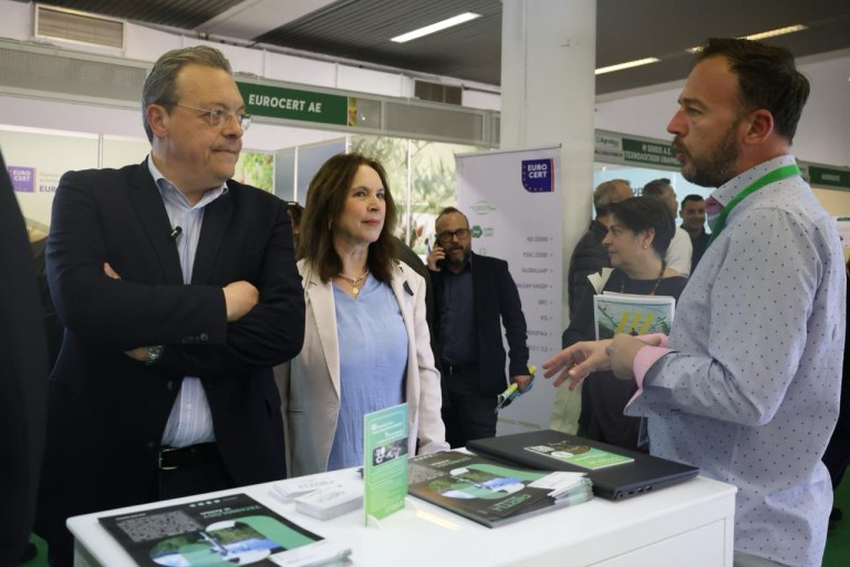 Φάμελλος: O Μητσοτάκης βάζει ταφόπλακα στην ελληνική αγροτική παραγωγή – Η κυβέρνηση εξαπάτησε τους αγρότες