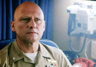 Τζέιμς Τόλκαν: Πέθανε ο ηθοποιός των ταινιών «Επιστροφή στο Μέλλον» και «Top Gun»