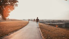 Είναι το περπάτημα η λύση στα προβλήματά μας;