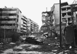 Πλούσιοι οι «άνθρωποι» που πλήρωναν για να σκοτώνουν αμάχους κατά την πολιορκία του Σαράγεβο