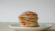 Συνταγή: Carrot cake pancakes