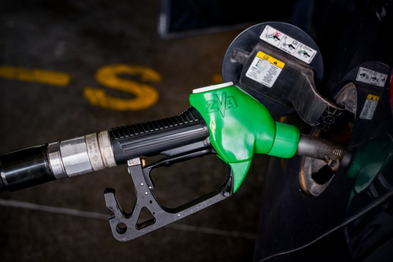 Μείωση του ΦΠΑ στα καύσιμα αποφάσισε η κυβέρνηση της Βόρειας Μακεδονίας